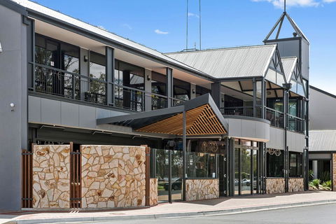 Berri Hotel - Accommodation ACT 6
