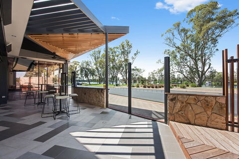 Berri Hotel - Accommodation ACT 11