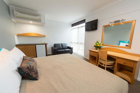 Berri Hotel - Accommodation ACT 44