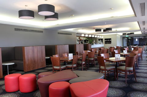 Berri Hotel - Accommodation ACT 16