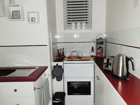 Court House - Studio - Accommodation ACT 8