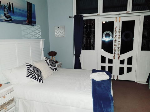Court House - Studio - Accommodation ACT 4