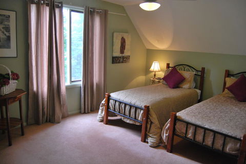 A Secret Treasure - Accommodation ACT 9