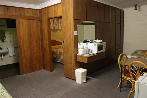 Island Motel Kingscote - Accommodation ACT 9