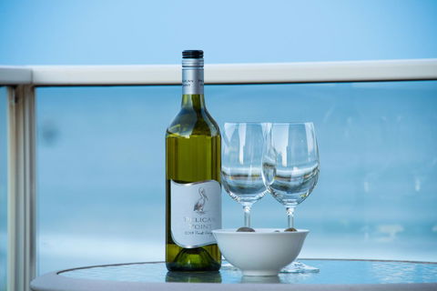 Stylish 3 Bedroom Beachview Apartment - Accommodation ACT 4