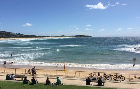 Stylish 3 Bedroom Beachview Apartment - Accommodation ACT 18