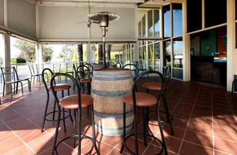 Barmera Lake Resort Motel - Accommodation ACT 10