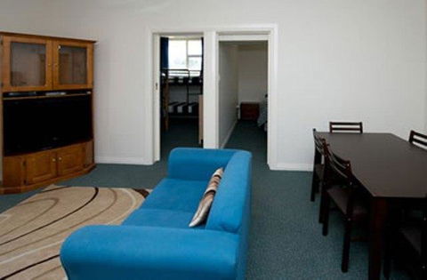 Barmera Lake Resort Motel - Accommodation ACT 24
