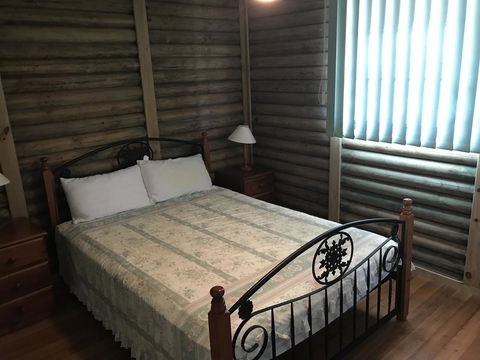Shangri La Moonta Bay - Accommodation ACT 17