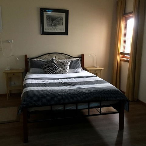 KI Dragonfly Guesthouse - Accommodation ACT 32