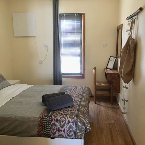 KI Dragonfly Guesthouse - Accommodation ACT 25