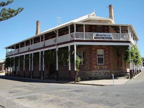 Sonbern Lodge Motel - Accommodation ACT 0