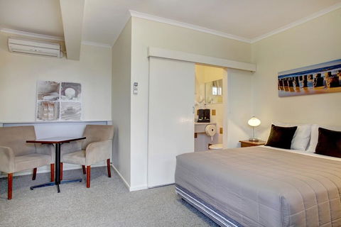 Navigators Motel & Diner - Accommodation ACT 3