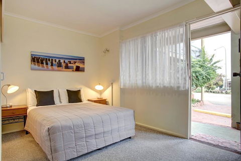 Navigators Motel & Diner - Accommodation ACT 2