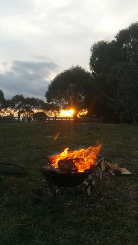 Eagles Range - Accommodation ACT 12