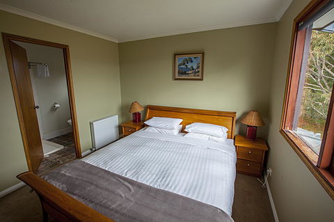 Eagles Range - Accommodation ACT 9