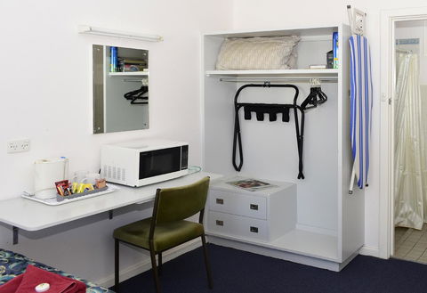Travelway Motel - Accommodation ACT 24