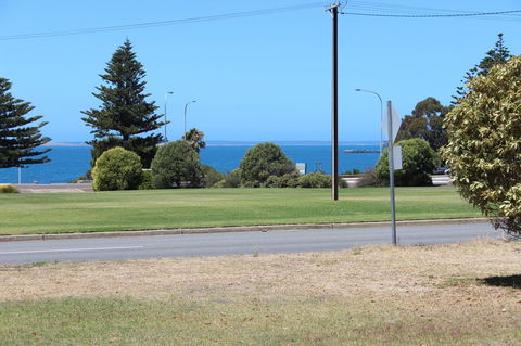 My Port Lincoln Place - Accommodation ACT 15