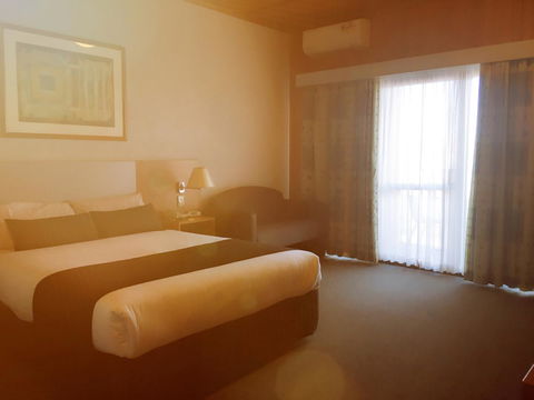 Desert Cave Hotel - Accommodation ACT 42