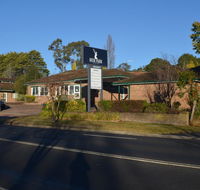 Deer Park Motor Inn - Accommodation ACT