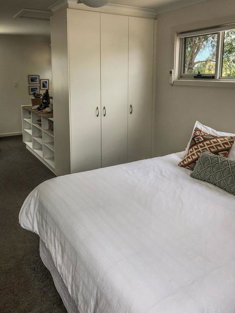 SeaLaVie - Accommodation ACT 18