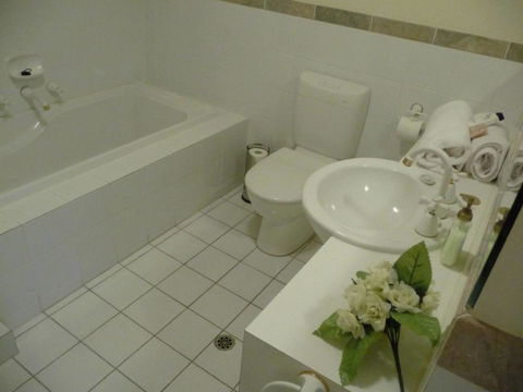 City Escape 3 Bedroom East End Of Adelaide - Accommodation ACT 1