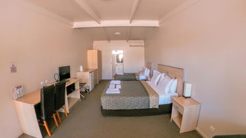 Highway One Motel - Accommodation ACT 3