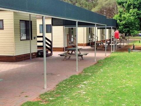 Echo Holiday Parks - Renmark - Accommodation ACT 23