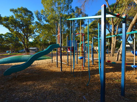 Echo Holiday Parks - Renmark - Accommodation ACT 8