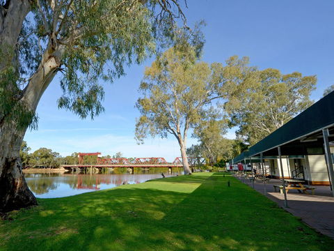 Echo Holiday Parks - Renmark - Accommodation ACT 0