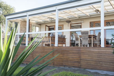 Port Lincoln Seaside Home - Accommodation ACT 10