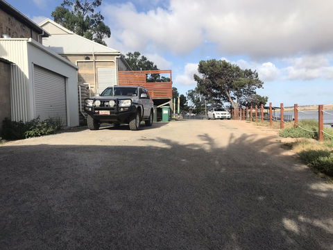 Beachside & Jetty View Apartment 6 - Captain\'s Apt - Accommodation ACT 8