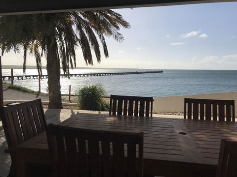 Beachside & Jetty View Apartment 6 - Captain\'s Apt - Accommodation ACT 0