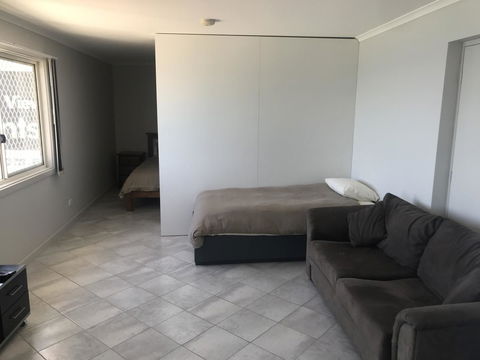 Beachside & Jetty View Apartment 6 - Captain\'s Apt - Accommodation ACT 1