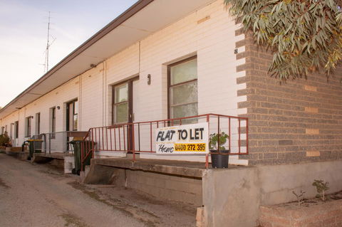 Kimba Units - Accommodation ACT 2