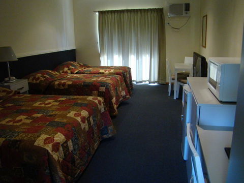 Dunsborough Central Motel - Accommodation ACT 12