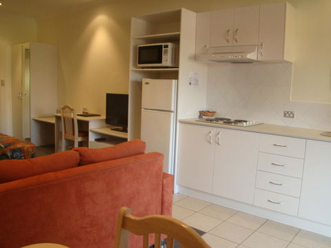 Dunsborough Central Motel - Accommodation ACT 32