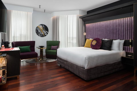 QT Perth - Accommodation ACT 25