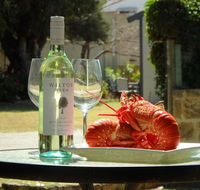 Lazy Lobster Holiday Units  Chalets - Accommodation ACT