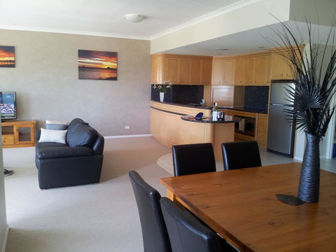 Boardwalk By The Beach - Accommodation ACT 1