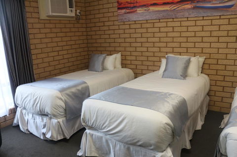 Carnarvon Motel - Accommodation ACT 12