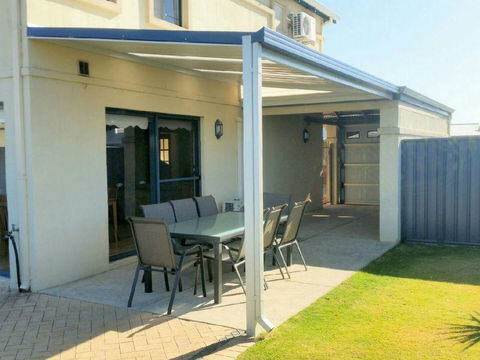 Palm Beach Manor - Accommodation ACT 12