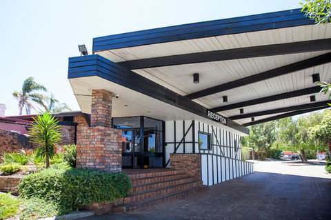Leisure Inn Hotel Rockingham - Accommodation ACT 38