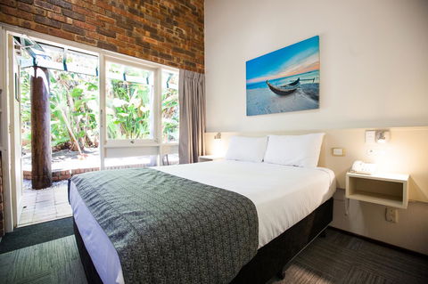 Leisure Inn Hotel Rockingham - Accommodation ACT 1