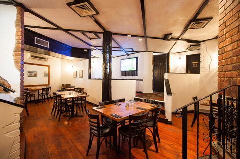 Leisure Inn Hotel Rockingham - Accommodation ACT 13