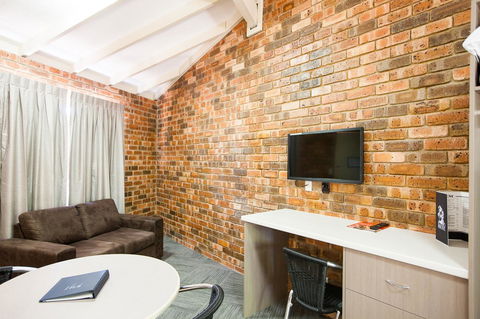 Leisure Inn Hotel Rockingham - Accommodation ACT 30