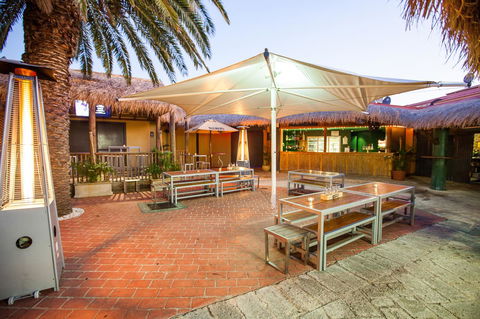Leisure Inn Hotel Rockingham - Accommodation ACT 34