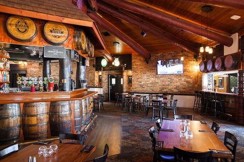 Leisure Inn Hotel Rockingham - Accommodation ACT 16