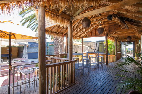 Leisure Inn Hotel Rockingham - Accommodation ACT 23