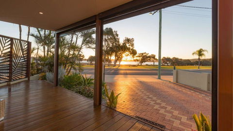 Starboard Views Kalbarri - River Front Apartment - Accommodation ACT 8